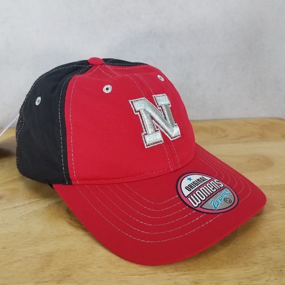 NEW Zephyr Nebraska Cornhuskers NCAA Womens Hat Trucker Cap Football Red Black